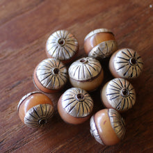 Load image into Gallery viewer, Jewellery-Making, Silver, Resin, Crackle, Tibet, Imperfections, Jewellery, Global Beads, Collection, Mix, Tigertail, Craftline, Leather, Necklace, Earrings, Ethnic, Tribal, Statement Jewellery, Top-Drill, Hole, Himalayas, Bracelet, Anklet, Bangle, Turquoise, Currency, Trading, Mushroom-Like, Copal, Tree-Resin,