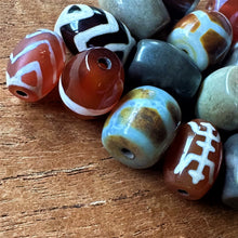 Load image into Gallery viewer, Agate, Etched, Semi-Precious, Carnelian, dZi, Three-Eye, Tibet, Oval, Jewellery-Making, Beads, Beaders, Collection, Necklace, Anklet, Bracelet, Earrings, Ethnic, Tribal, Hieroglyphic, Amulets, Construction, Currency, Trading, Nepal, Animal Skins, Old, Spiritual, Heavenly, Wealth, Luck, Happiness,