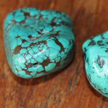 Load image into Gallery viewer, Turquoise, Polished, Semi-Precious, Nugget, Jewellery-Making, Jewellery, Beaders, Collection, Mix, Necklace, Anklet, Bracelet, Earrings, Spiritual, Healing Qualities, Ethnic, Tribal, United States, Iran, Turkey, Chile, Tibet, Mexico, China, Statement, Green, Blue, Gemstone, Pebbles,