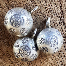 Load image into Gallery viewer, Silver, HillTribe, Bead Charms, Bells, Leaf, Floral, Pure Silver, Bell Charms, Hill Tribe, Thailand, Karen HillTribe, Beads, Metal, Charms, Hammered, Pendants, 99.9%, Vietnam, Chasing, Hammer, Traditional Tools, Hand-Crafted, Artisans, Chasing Hammer, Silversmith, Ethnic, Jewellery, Earrings, Beaders, Bracelet, Necklace, Anklet, Tribal, Statement,