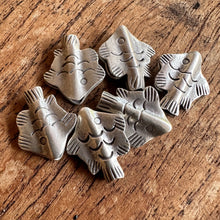 Load image into Gallery viewer, Silver, HillTribe, Skate, Skate-Like Fish, Pure Silver, Hill Tribe, Thailand, Karen HillTribe, Beads, Metal, Charms, Pendants, 99.9%, Vietnam, Chasing, Hammer, Traditional Tools, Hand-Crafted, Artisans, Chasing Hammer, Silversmith, Ethnic, Jewellery, Beaders, Bracelet, Necklace, Anklet, Tribal, Statement,