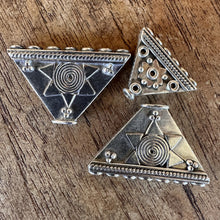 Load image into Gallery viewer, Silver, Multi-Strand Reducers, Triangle, HillTribe, Pendant, Pure Silver, Hill Tribe, Thailand, Karen HillTribe, Beads, Metal, Charms, Hammered, Pendants, 99.9%, Vietnam, Chasing, Hammer, Traditional Tools, Hand-Crafted, Artisans, Chasing Hammer, Silversmith, Ethnic, Jewellery, Earrings, Beaders, Bracelet, Necklace, Anklet, Tribal, Statement,