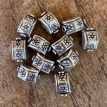 Load image into Gallery viewer, Sterling Silver, India, 925, Daisy, Diamond-Shaped, Bix-Like, Flower Imprints, Metal, Beads, Silver, Charms, Pendants, Crafted, Silversmiths, Jewellery, Indian, Ethnic, Tribal, Bracelets, Earrings, Necklaces, Copper, Zinc, Nickel, Statement Jewellery,