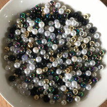 Load image into Gallery viewer, Plastic, Pearls, Gold, Green AB, Clear, White, Black, Rosaries, Suncatchers, Bead Curtains, Jewellery, Key Rings, Necklaces, Bracelets, Art Projects, Counting, Teaching, Nippers, Taiwan, Asia, Plastic Pearl, Worldwide,