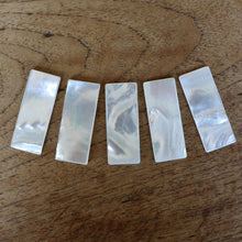 Load image into Gallery viewer, Gold MOP, Dog Tags, Plates, Name Tags, Axe Heads, Machetes, Love Hearts, Yokes, Drops, Tears, Tiles, Ovals, Shields, Donuts, Shards, Claws, Shields, Buttons, Teardrops, Raindrops, Mother of Pearl Shell, MOP, White, Gold, Pink, Brown, Black, Green, Rain, Abalone, Green Abalone, Trochus, Cowrie Shell, Green Lip Mussel, Pink Lip Mussel, Paua Shell, Necklace, Earrings, Jewellery, West Australia, Black Abalone, Beader, Artisans, Jewellery-Making, Key Rings, Beads, Rings, North Western Australia, North,