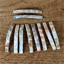 Load image into Gallery viewer, Abalone, Plates, Name Tags, Axe Heads, Machetes, Love Hearts, Yokes, Drops, Tears, Tiles, Ovals, Shields, Donuts, Shards, Claws, Shields, Vee Sticks, Clothes Pegs, Matchsticks, Buttons, Teardrops, Raindrops, Mother of Pearl Shell, MOP, White, Gold, Pink, Brown, Black, Green, Rain, Abalone, Green Abalone, Trochus, Cowrie Shell, Green Lip Mussel, Pink Lip Mussel, Paua Shell, Necklace, Earrings, Jewellery, West Australia, Black Abalone, Beader, Artisans, Jewellery-Making, Key Rings, Beads,