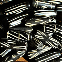 Load image into Gallery viewer, India, Beads, Jewellery Making, Africa, Ethnic, Batik, Collection, Necklace, Bracelet, Dyed, Water Buffalo, Bone, Buffalo, Asia, Thailand, Borneo, Indonesia, China, Hair Pipes, Choker, Boho, Ankle Bangle, Costume Jewellery, Craft, Art, Projects, North America, Horn, Black, Brown, African Inspired, Indian-Style, Vintage, Tribal, Cylinder, Pipes, Tribal Jewellery, Kenya, Nigeria, Ghana, Cow,