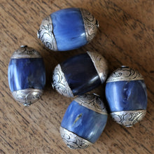 Load image into Gallery viewer, Jewellery-Making, Silver, Resin, Crackle, Tibet, Imperfections, Jewellery, Global Beads, Collection, Mix, Tigertail, Craftline, Leather, Necklace, Earrings, Ethnic, Tribal, Statement Jewellery, Top-Drill, Hole, Himalayas, Bracelet, Anklet, Bangle, Blue, Currency, Trading, Batik, Ovals, Brown, White