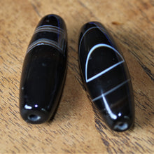 Load image into Gallery viewer, Agate, Botswana, South Africa, Black, Black Agate, Banded-Agate, Semi-Precious, Jewellery-Making, Jewellery, Healing, Collection, Mix, Tigertail, Craftline, Necklace, Bracelet, Spiritual,  Healing Qualities, Polished, Boho, Boho-Style, Beads, Bead Thread, Oval, Half Shield, Boho, Prayer, Cylinder,