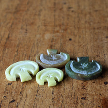 Load image into Gallery viewer, Jade, Mushrooms, Sliced, Semi-Precious, Jewellery-Making, Jewellery, Healing, Collection, Mix, Tigertail, Craftline, Necklace, Bracelet, Spiritual, Kidneys, Bladder, Stomach, Healing Qualities, Polished, Boho, Boho-Style, Beads, Bead Thread, Ceremonial, Asia, Afghan, Unpolished, Imperial Gem, China, Henan, Afghanistan, Jewellery, Ethnic-Style, Tribal,