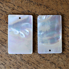 Load image into Gallery viewer, White MOP, Dog Tags, Plates, Name Tags, Axe Heads, Machetes, Love Hearts, Yokes, Drops, Tears, Tiles, Ovals, Shields, Donuts, Shards, Claws, Shields, Buttons, Teardrops, Raindrops, Mother of Pearl Shell, MOP, White, Gold, Pink, Brown, Black, Green, Rain, Abalone, Green Abalone, Trochus, Cowrie Shell, Green Lip Mussel, Pink Lip Mussel, Paua Shell, Necklace, Earrings, Jewellery, West Australia, Black Abalone, Beader, Artisans, Jewellery-Making, Key Rings, Beads, Rings, North Western Australia, North,