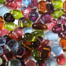 Load image into Gallery viewer, Glass, Droplet, India, Indian, Varanasi, Silver Foil, Jewellery, Bracelet, Necklace, Earrings, Bead Curtain, Suncatcher, 10mm, Pink, Purple, Lime Green, Pink, Pale Blue, Topaz,