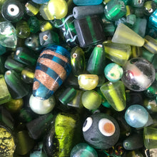 Load image into Gallery viewer, Pink, Salmon, Blossom, Cerise, Rose, Magenta, Coral, Fuchsia, Glass, White Metal, Worldwide, Bone, Shell, Tubes, Rounds, Cubes, Bicones, Hearts, Ovals, Drops, Frosted, India, China, Indonesia, Cylinder, Silver Foil, Jewellery, Earrings, Necklaces, Bracelets, Opaque, Transparent, Twists, Frosted,