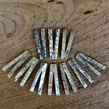 Load image into Gallery viewer, Abalone, Dog Tags, Plates, Name Tags, Axe Heads, Machetes, Love Hearts, Yokes, Drops, Tears, Tiles, Ovals, Shields, Donuts, Shards, Claws, Shields, Vee Sticks, Clothes Pegs, Matchsticks, Buttons, Teardrops, Raindrops, Mother of Pearl Shell, MOP, White, Gold, Pink, Brown, Black, Green, Rain, Abalone, Green Abalone, Trochus, Cowrie Shell, Green Lip Mussel, Pink Lip Mussel, Paua Shell, Necklace, Earrings, Jewellery, West Australia, Black Abalone, Beader, Artisans, Jewellery-Making, Key Rings, Beads,
