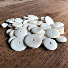 Load image into Gallery viewer, India, Beads, Jewellery Making, Collection, Necklace, Dyed, Bracelet, Black, Water Buffalo, Bone, Buffalo, Asia, Thailand, Borneo, Indonesia, China, Costume Jewellery, Craft, Art, Projects, White, Saucer Discs,