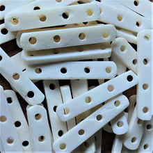 Load image into Gallery viewer, India, Beads, Jewellery Making, Collection, Necklace, Bracelet, Dyed, Water Buffalo, Bone, Buffalo, Asia, Thailand, Borneo, Indonesia, China, Choker, Boho, Ankle Bangle, Costume Jewellery, Craft, Art, Projects, North America, Indian-Style, Vintage, Tribal, Tribal Jewellery, Cow, Goats, Camels, Hand-Carved, Multi-Strand, Warrior-Style, 4-Strand, 4-Hole, White,