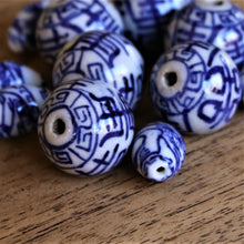 Load image into Gallery viewer, Vintage, Beads, Blue Willow, White, Blue, Ceramic, Porcelain, England, Ceramic Artisans, Oval, Round, Motif, China, Rare,