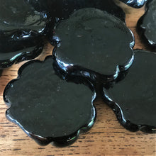 Load image into Gallery viewer, Black, Indian Glass, Mixed Shapes, Glass Beads, Canvas, Chunky Jewellery, Hanger, Hangings, Diamonds, Hearts, Slabs, Flowers, Beetles, Gourds, Swivel Twists, Cylinders, Tiles, Acrylic Paint, Oil Paint, Leather, Tigertail, Fishing Line, India, Paint Brush, Artists, Collection, Silver Foil,