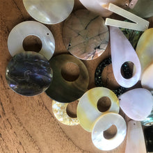 Load image into Gallery viewer, Shells, Mother of Pearl, MOP, Black, Pink, Brown, White, Pink, Red, Green, Yellow, Aqua, Beige, Green, Pucca, Cowries, Branch Coral, Trochus, Abalone Shell, Mussel Shell, Cockle Shell, Nasa Shells, Beach Shells, Hand Carved, Cat Shape, Fish Shape, Bird Shape, Blister Pearl, Fish Bone Vertebrae, Clam Shells, Dyed, Slabs, Jewellery, Necklaces, Bracelets, Earrings, Freshwater Pearls, Snail Shell, Sliced Cowries, Buttons, Pau Shell, Pendants, Jewellery, Necklaces, Bracelets, Earrings, Suncatchers,