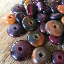 Load image into Gallery viewer, Yak, Himalayas, Horn, Rare, Collectible, Rondelle, Beads, Tibet, Nepal, Pakistan, Jewellery, Bracelets, Necklaces, Hir Combs, Topaz, Black, Yellow, Topaz,