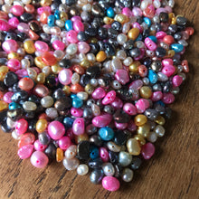 Load image into Gallery viewer, Freshwater Pearls, Beads, Seaside, Taiwan, Jewellery, Necklaces, Bracelets,  White, Pink, Cream, Brown, Grey, Aqua, Gold, Yellow, Green, Orange, Lilac,