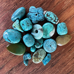 Turquoise, Polished, Semi-Precious, Matrix, Veins, Black, Brown, Himalayas, Slabs, Arizona, Nugget, Nugget, Jewellery-Making, Jewellery, Beaders, Collection, Mix, Necklace, Anklet, Bracelet, Earrings, Spiritual, Healing Qualities, Ethnic, Tribal, United States, Iran, Turkey, Chile, Tibet, Mexico, China, Statement, Green, Blue, Gemstone, Pebbles,  