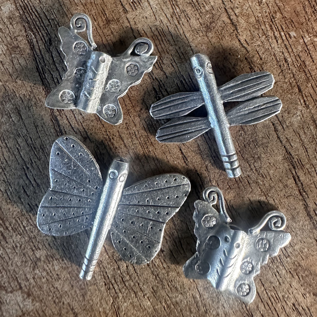 Silver, HillTribe, Butterflies, Dragonfly, Pure Silver, Hill Tribe, Thailand, Karen HillTribe, Beads, Metal, Charms, Hammered, Pendants, 99.9%, Vietnam, Chasing, Hammer, Traditional Tools, Hand-Crafted, Artisans, Chasing Hammer, Silversmith, Ethnic, Jewellery, Earrings, Beaders, Bracelet, Necklace, Anklet, Tribal, Statement,