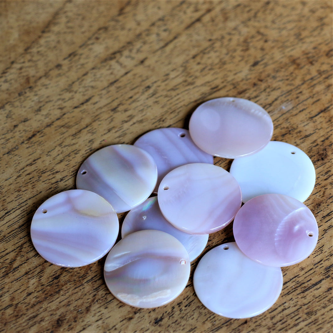 Pink Mother of Pearl, Dog Tags, Plates, Name Tags, Axe Heads, Machetes, Love Hearts, Yokes, Drops, Tears, Tiles, Shields, Donuts, Shards, Claws, Shields, Buttons, Teardrops, Raindrops, Mother of Pearl Shell, MOP, White, Gold, Pink, Brown, Black, Rain, Abalone, Green Abalone, Trochus, Cowrie Shell, Green Lip Mussel, Pink Lip Mussel, Pau Shell, Necklace, Earrings, Jewellery, West Australia, Black Abalone, Beader, Artisans, Jewellery-Making, Key Rings, Beads, 