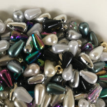 Load image into Gallery viewer, Plastic, Pearls, Gold, Cream, Purple, Magenta, Teal, Gold, Silver, White, and Black, Top Drill Pearls, Rosaries, Suncatchers, Teardrop, Bead Curtains, Jewellery, Key Rings, Necklaces, Bracelets, Art Projects, Counting, Teaching, Nippers, Taiwan, Asia, Plastic Pearl, Worldwide, 
