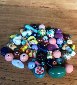 Ivory, Black, Green, Brown, Beads, China, Handmade, Collectible, Yellow, Red, White, Blue, Aqua, Navy, Siam, Beige, Topaz, Gold, Lime, Olive, Pink, Purple, Lilac, Diamonds, Slabs, Cubes, Hearts, Drops, Gourds, Twists, Cylinders, Slabs, Round, Tabular, Oval, Cats, Dogs, Penguins, Dice, Bicones, Tubes, Bracelet, Necklace, Earrings, Elastic, Craftline, Leather, Glazed, Vintage, 