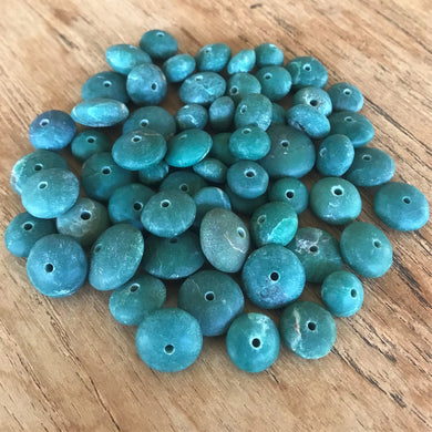 Burma, Asia, Myanmar, Green Stone, Semi-Precious, Jewellery, Gemstone, Statement Jewellery, Collection, Mix, Fertility, Tigertail, Craftline, Leather, Necklace, Spiritual, Unpolished,  Button, Button-Shaped, Boho, Boho-Style, Beads, 