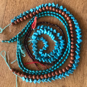 Reconstituted Turquoise, Himalayas, Stone Beads, Sunstone, Black, Goldstone, Jewellery, Necklaces, Bracelets, Earrings, Semi-Precious Stones, Beads, Turquoise Stone Beads, Round Stone Beads, Assorted Semi-Precious Stone Beads, European, Garnet, Sri Lanka,